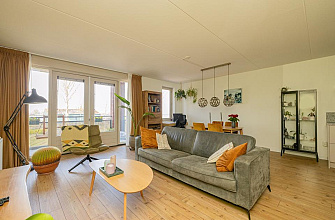 B.G.J. Berntzenstraat 41 