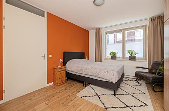 B.G.J. Berntzenstraat 41 