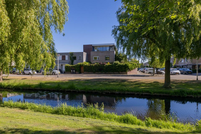 Pioen 7 